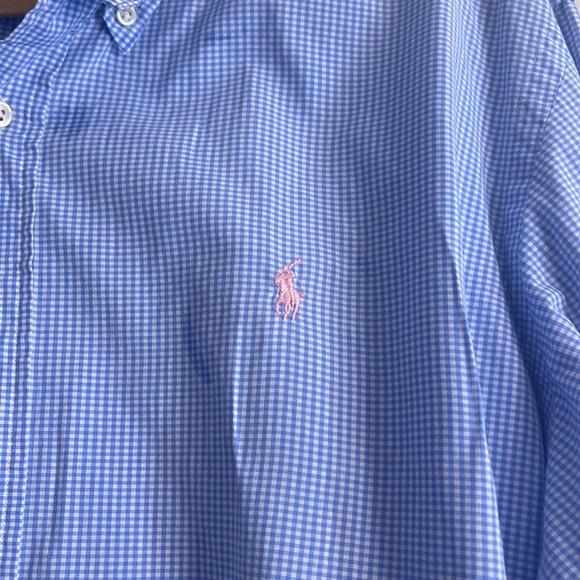 Ralph Lauren men’s beautiful button up shirt ! Barely used ! No imperfections. - Picture 3 of 5